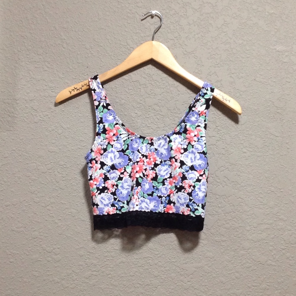 Cropped top